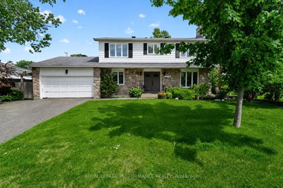 889 Dresden Crescent