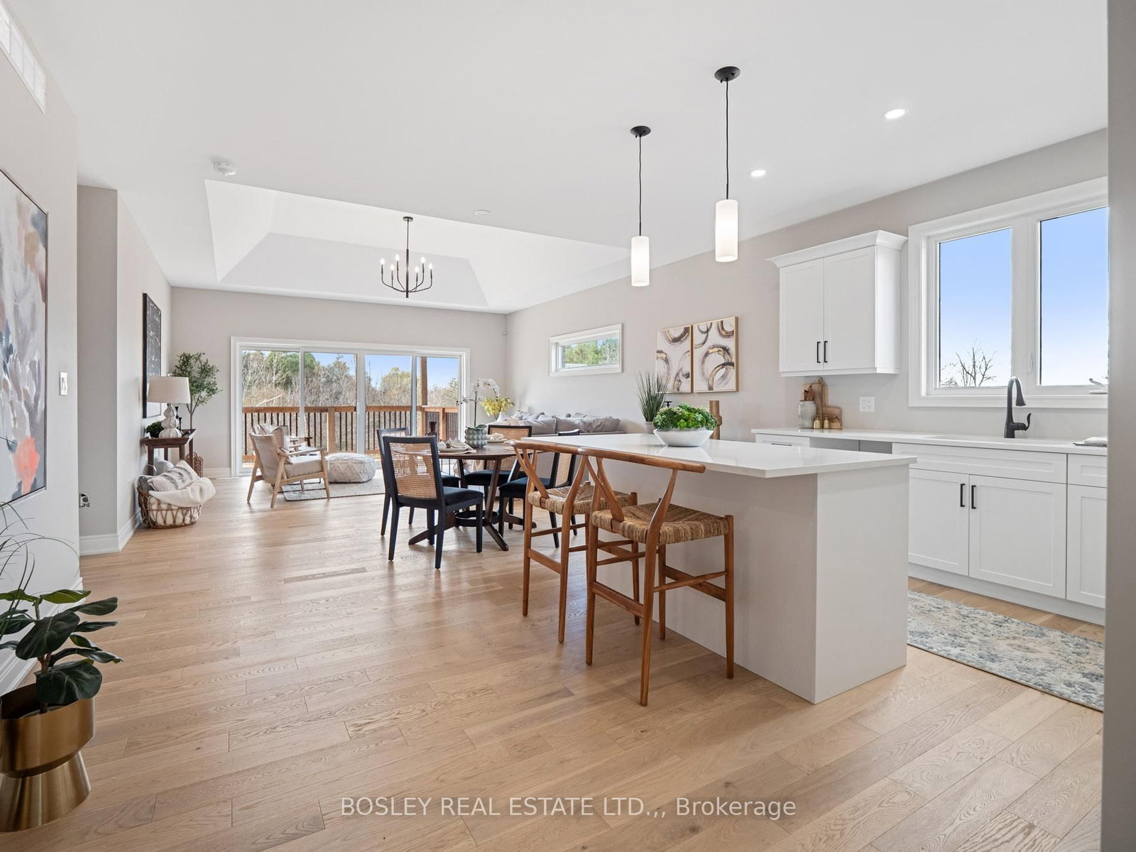 505 ROYAL RIDGE Drive • Fort Erie, ON photo 10