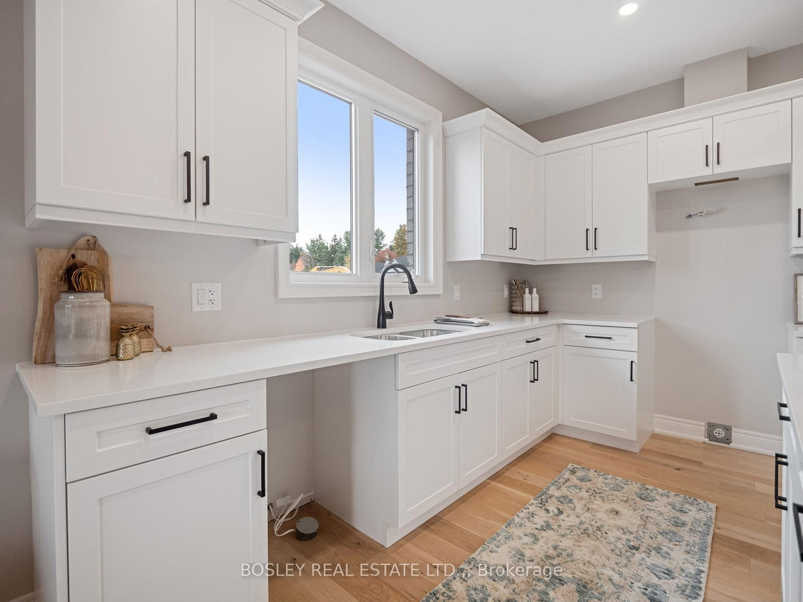 505 ROYAL RIDGE Drive • Fort Erie, ON photo 15