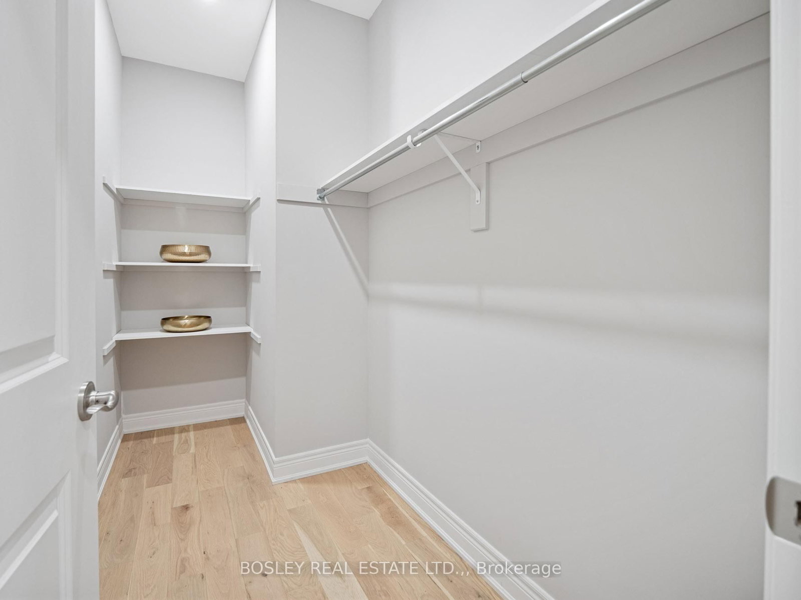 505 ROYAL RIDGE Drive • Fort Erie, ON photo 22