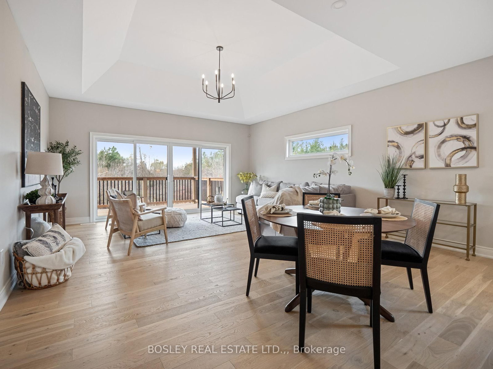 505 ROYAL RIDGE Drive • Fort Erie, ON photo 9