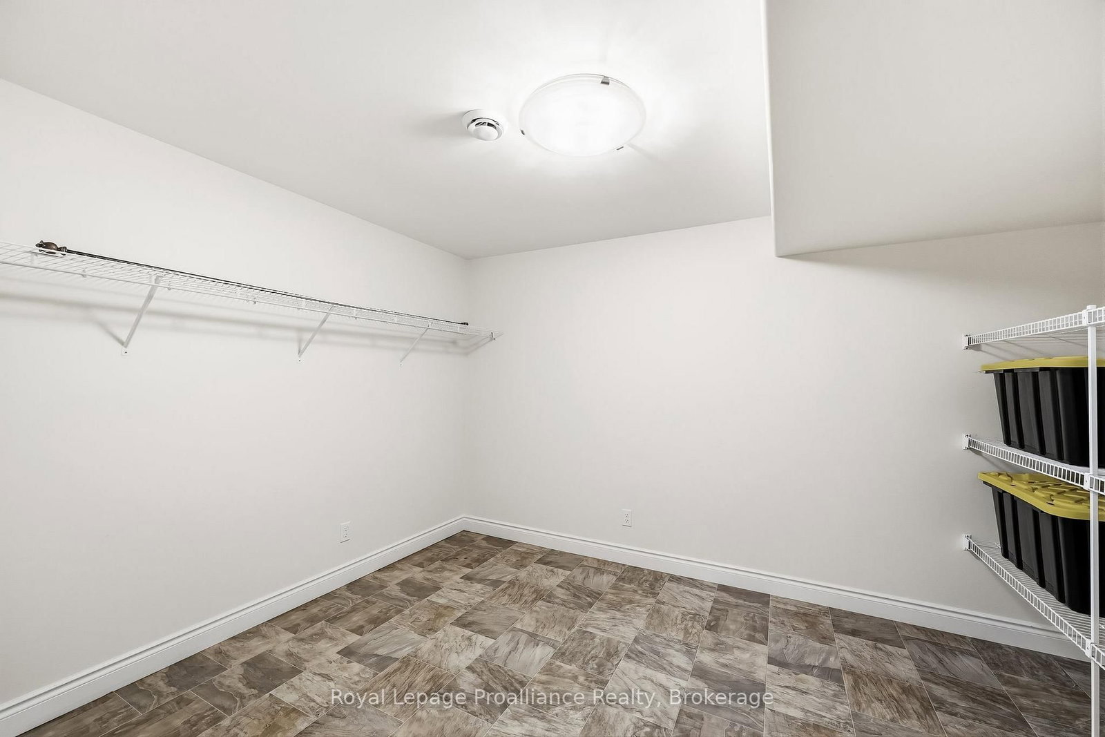 42B Chapel Street • Brighton, ON photo 38