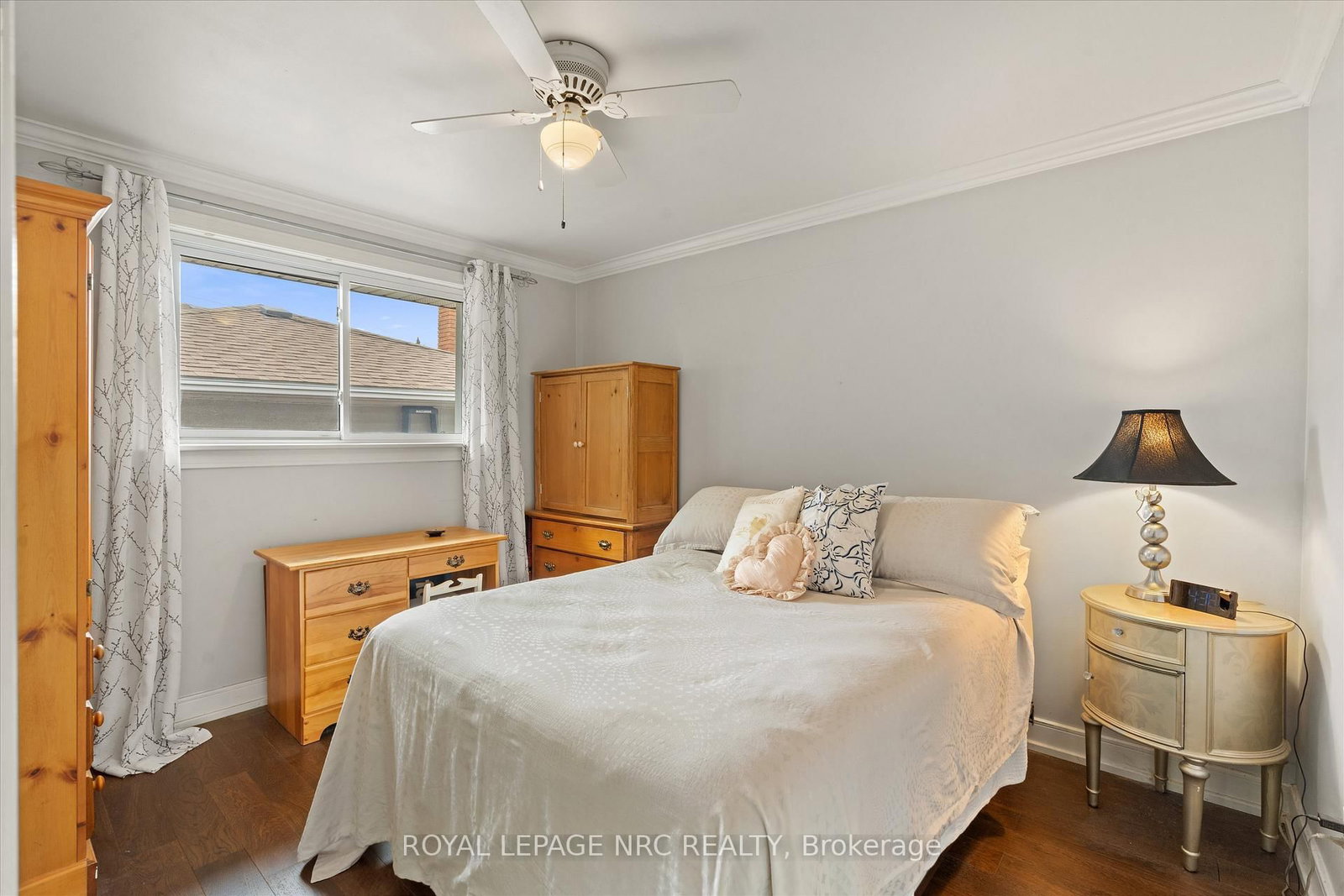 10 Wakelin Terrace • St. Catharines, ON photo 11