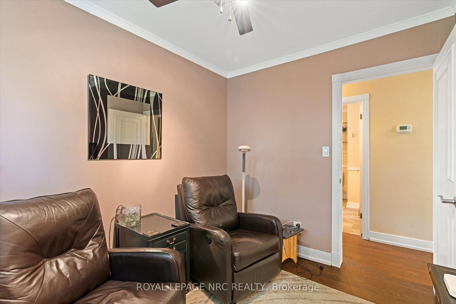 10 Wakelin Terrace • St. Catharines, ON photo 14