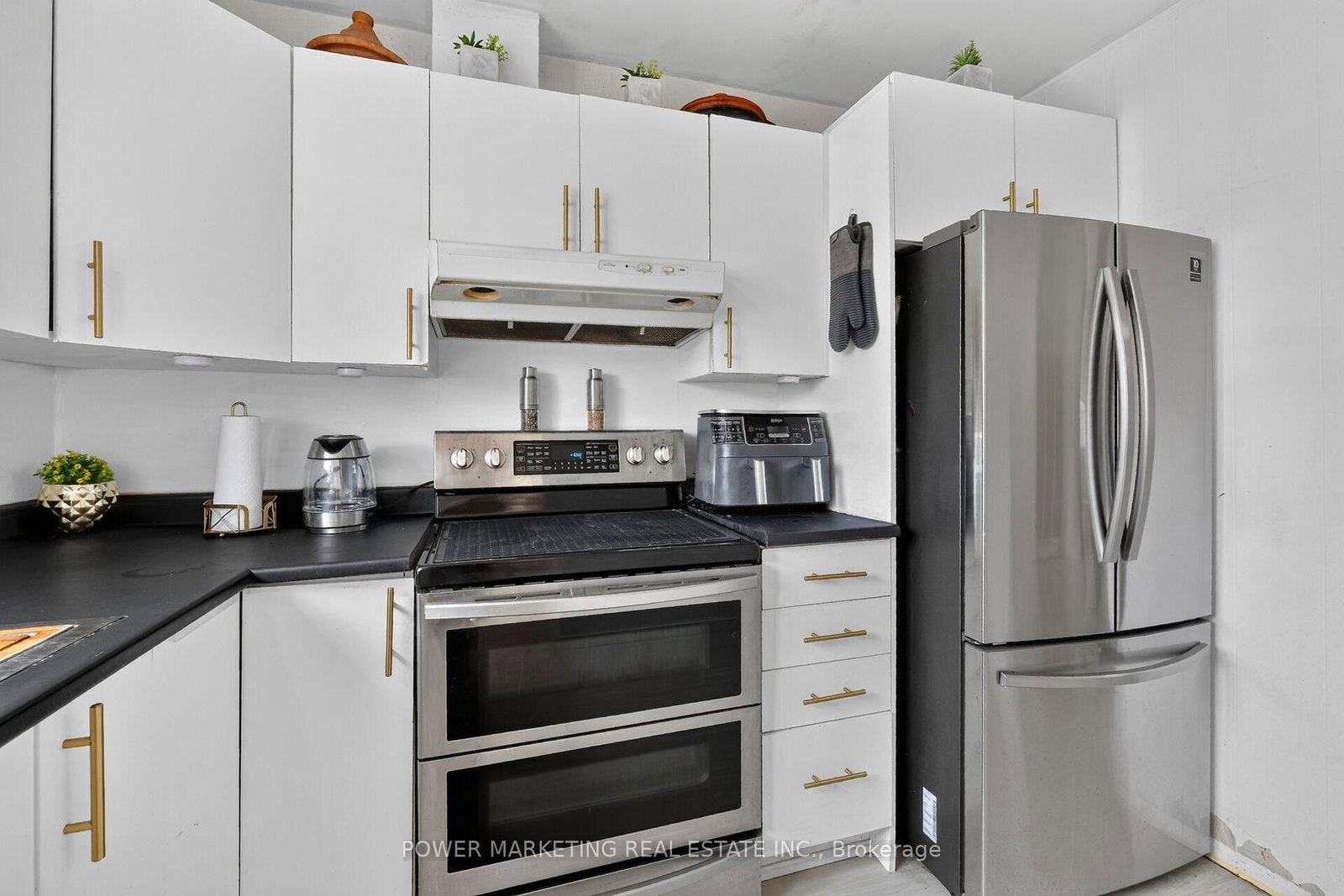 6213 BROOKSIDE Lane • Ottawa, ON photo 21