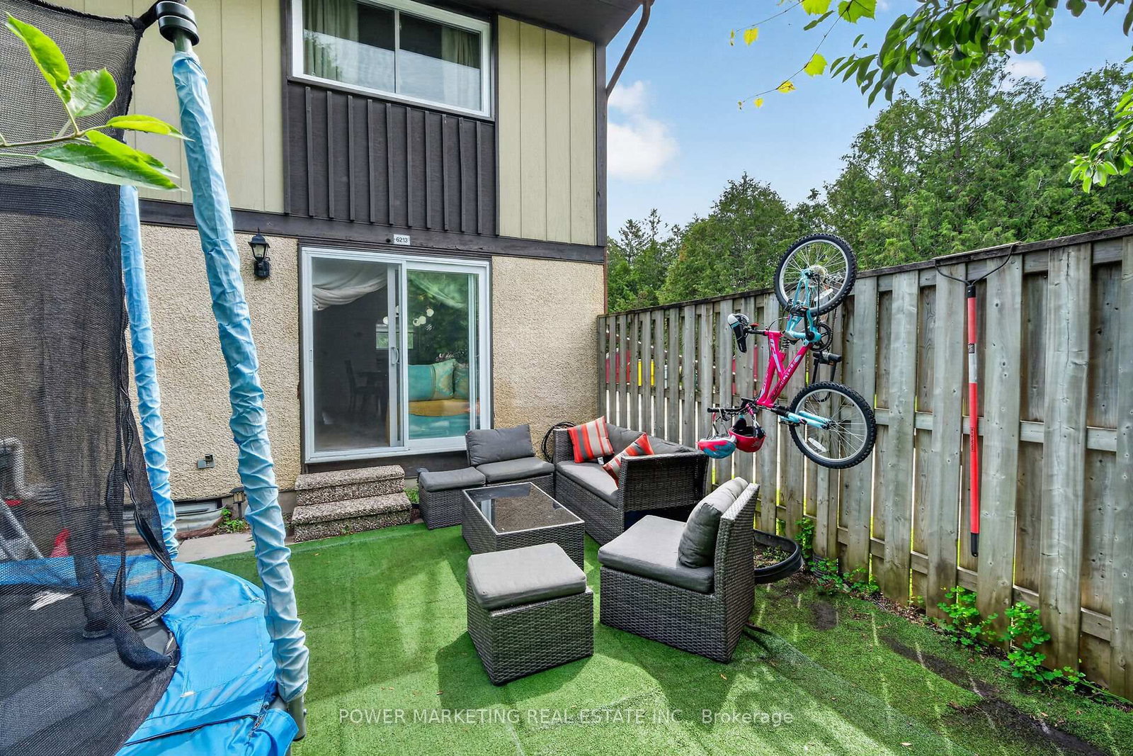6213 BROOKSIDE Lane • Ottawa, ON photo 45
