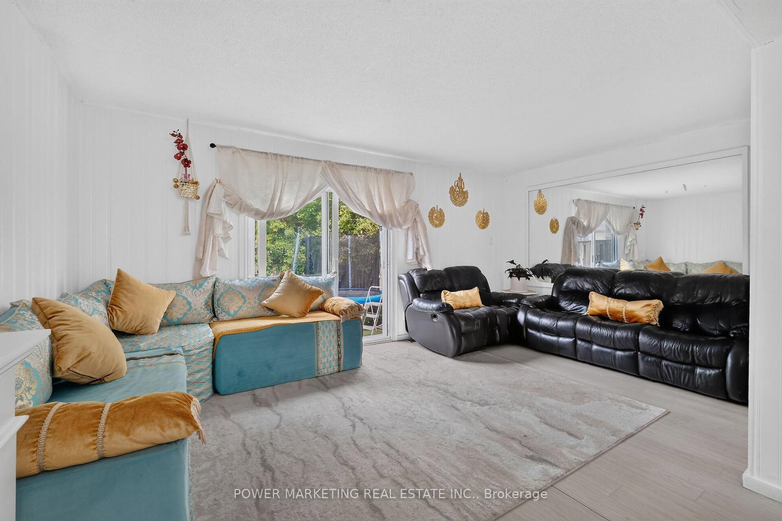 6213 BROOKSIDE Lane • Ottawa, ON photo 7
