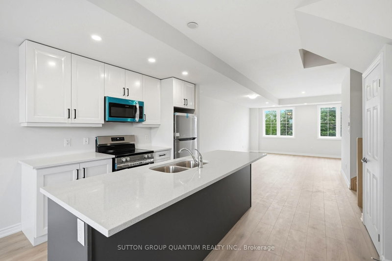 70 - 677 Park Road N