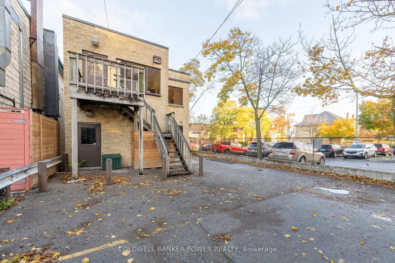 159 Albert St photo 5