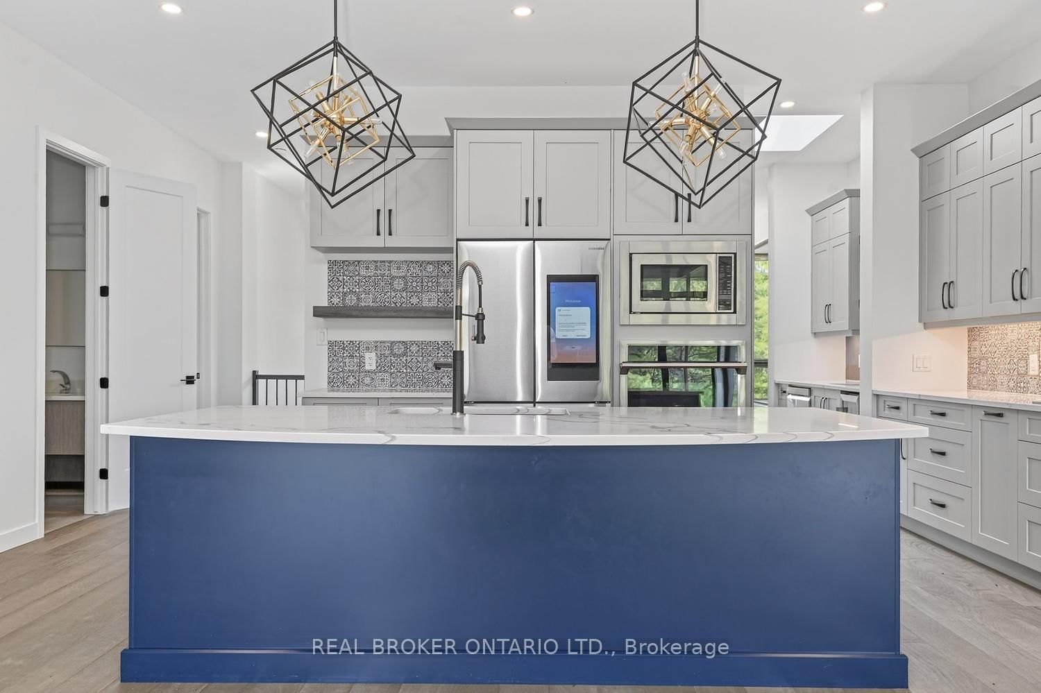 2068 RICHMOND Road • Smiths Falls, ON photo 11