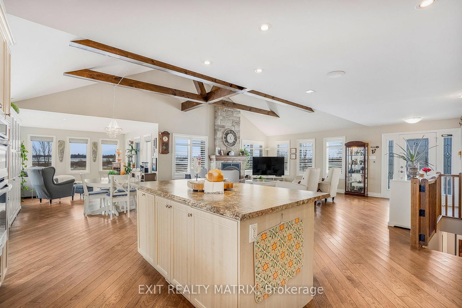 3139 Birchgrove Road • Ottawa, ON photo 11