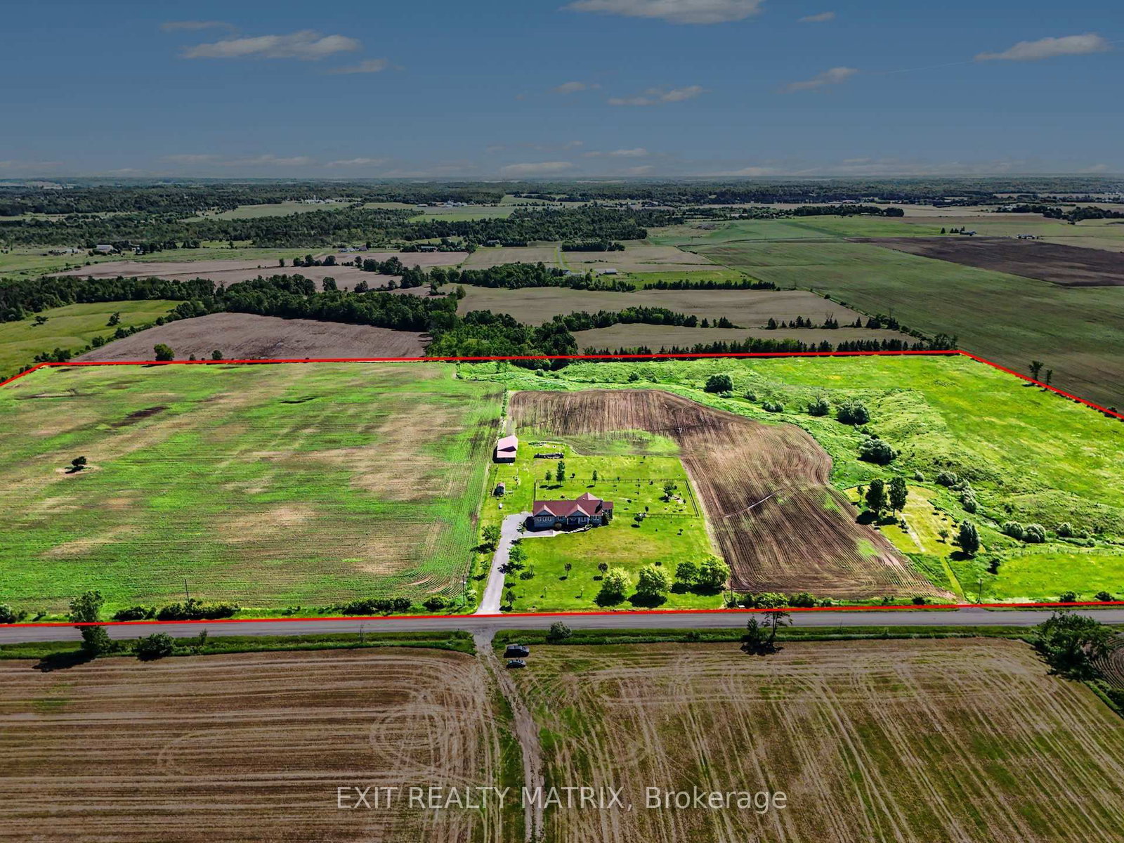 3139 Birchgrove Road • Ottawa, ON photo 2