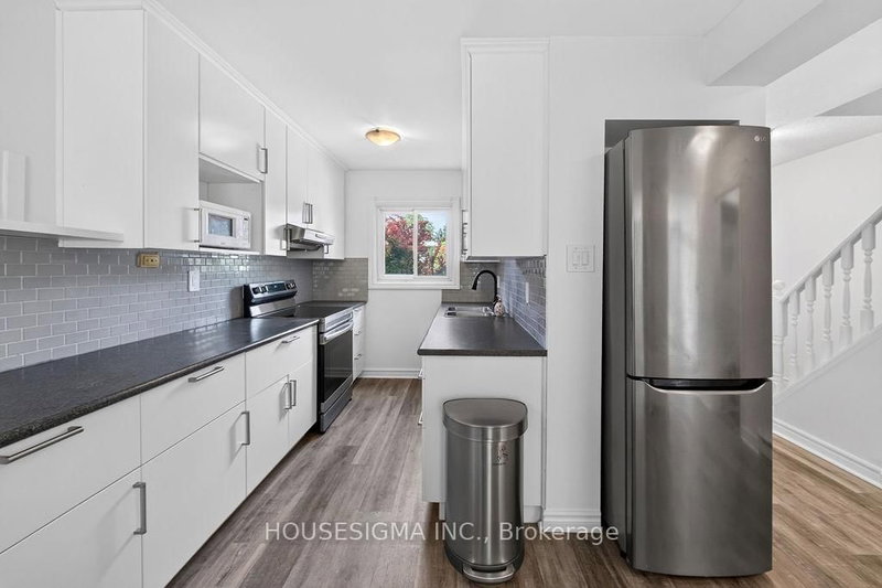 143 - 166 Southdale Road W