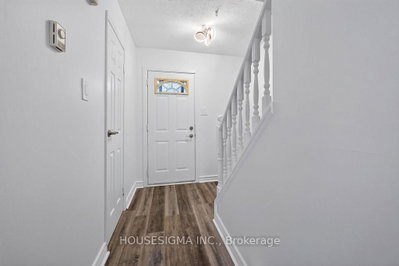 166 Southdale Road W • #143 • London South, ON photo 9