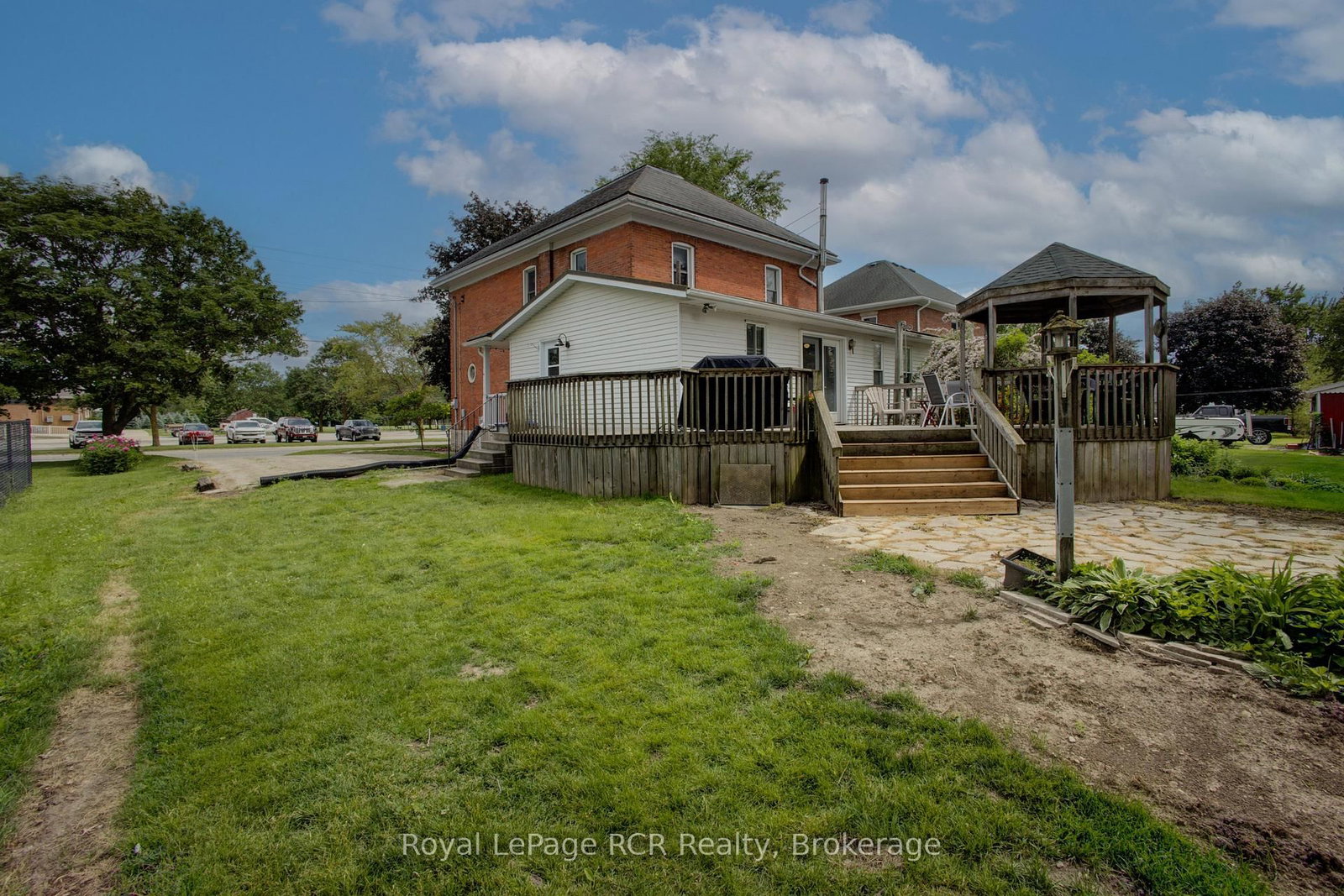 252 Main Street • North Perth, ON photo 25