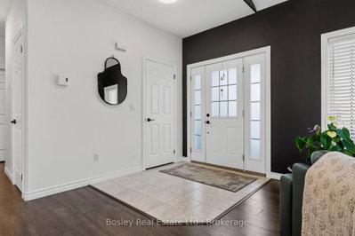 300 Croft Street • #3202 • Port Hope, ON photo 6