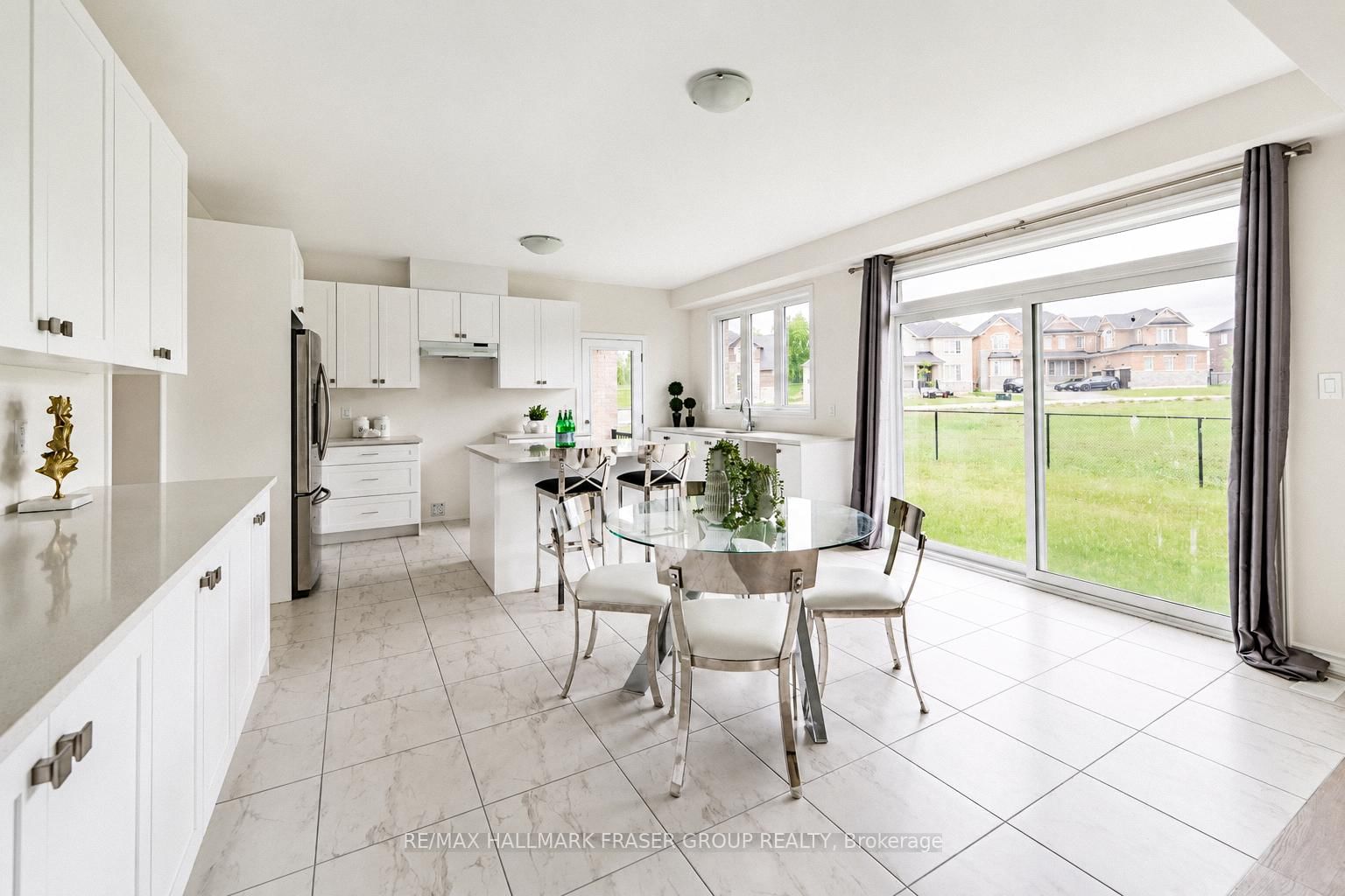 53 Golden Meadows Drive • Otonabee-South Monaghan, ON photo 11
