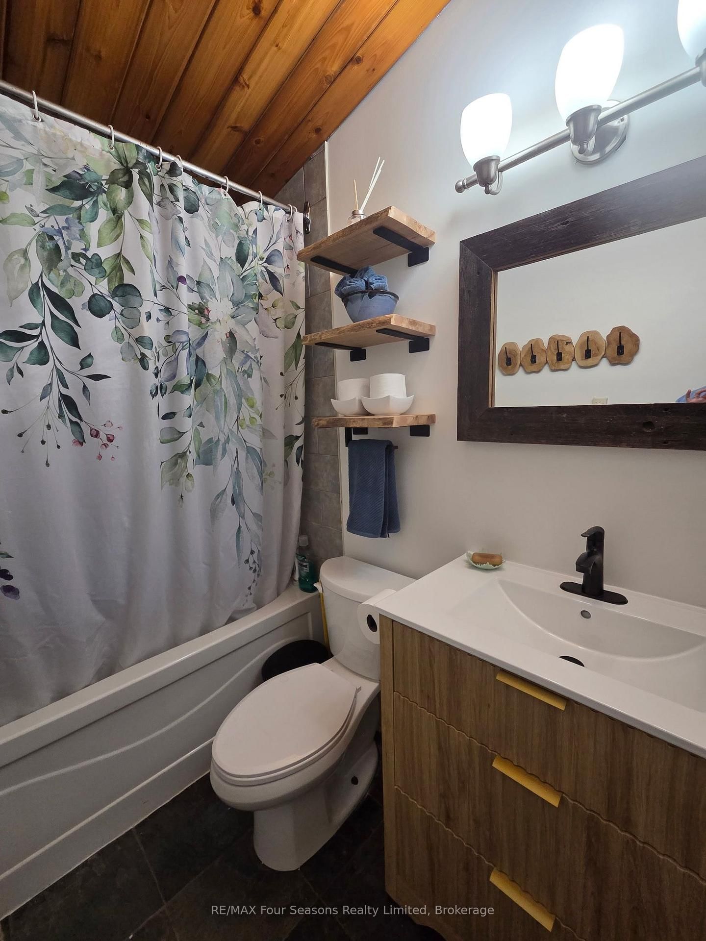 354515 Osprey Artemesia Rr 4 Road • Grey Highlands, ON photo 15