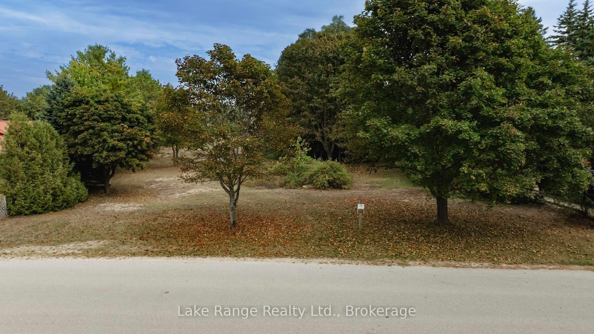 137 BELL Drive