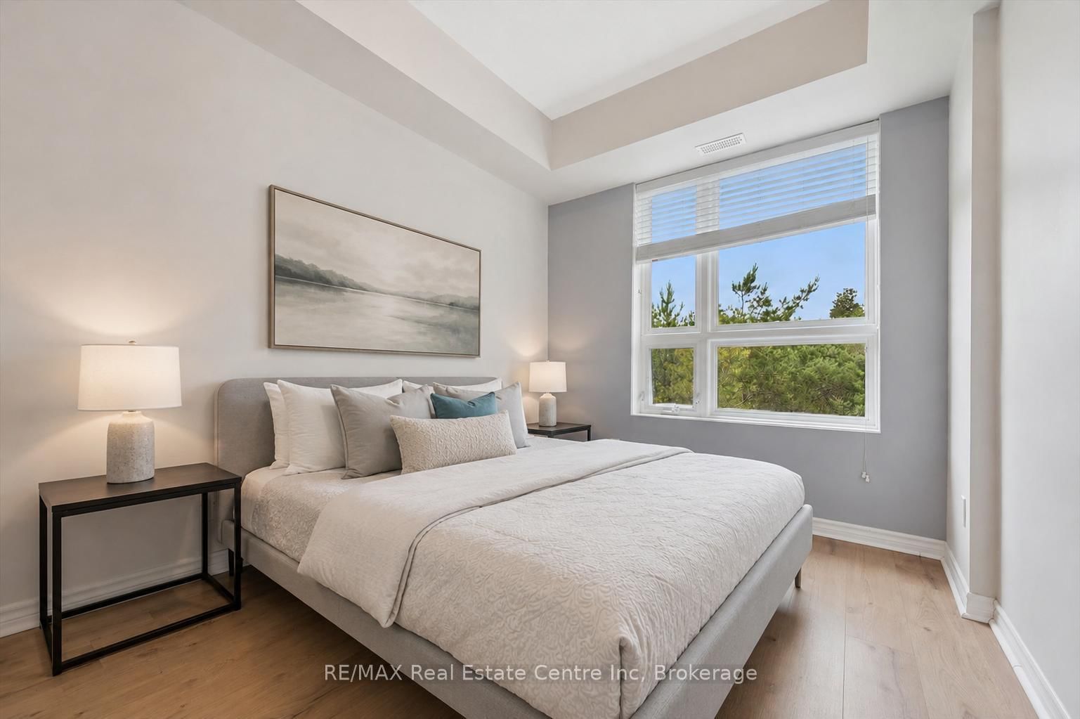 Condo sold at 308-1284 Gordon Street, Guelph, Ontario, N1L 0M8 - Kortright East - MLS: X13463550