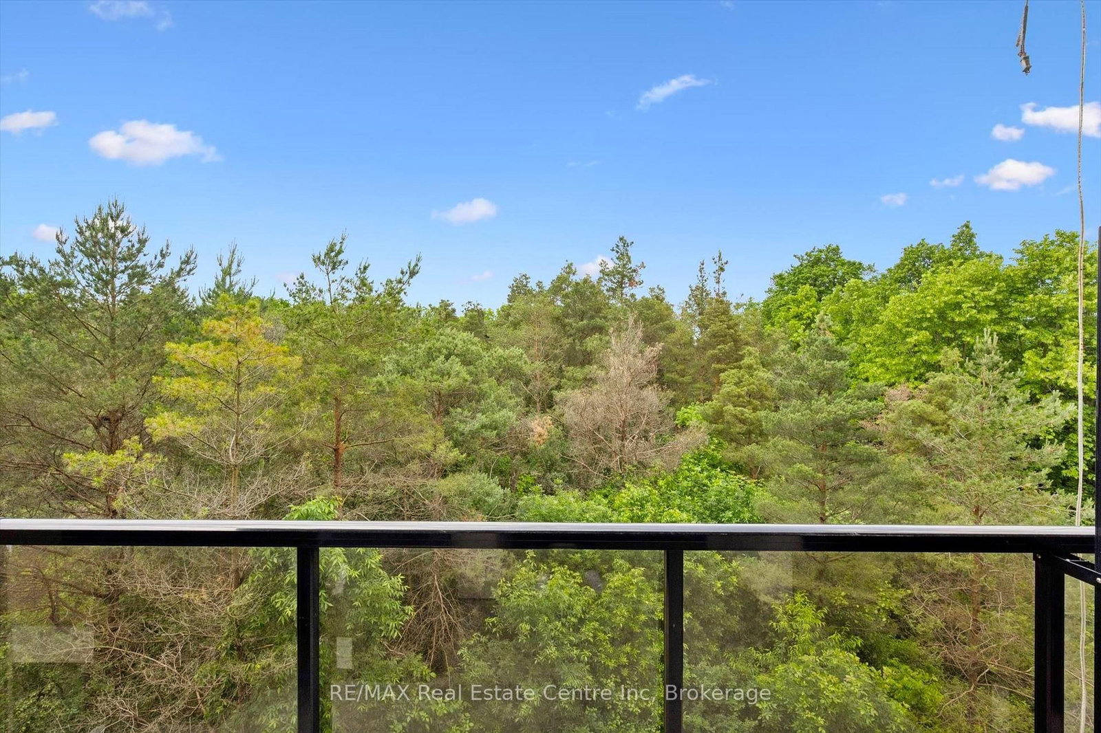 Condo sold at 308-1284 Gordon Street, Guelph, Ontario, N1L 0M8 - Kortright East - MLS: X13463550