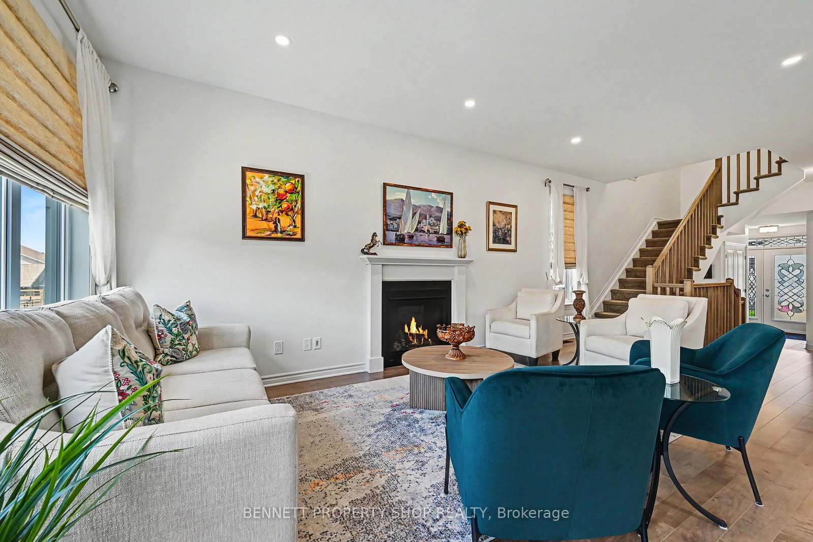 Listing Image 6