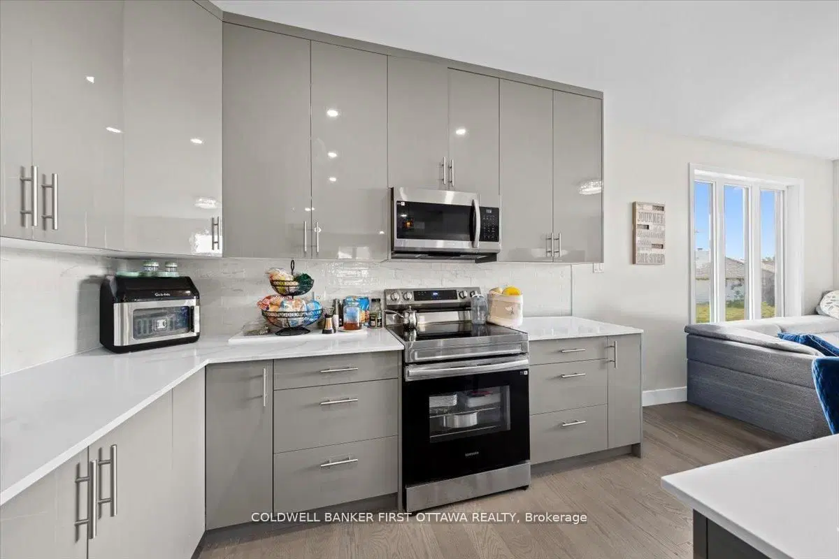 A/B - 22 Inverkip Avenue, Ottawa, ON — photo 26