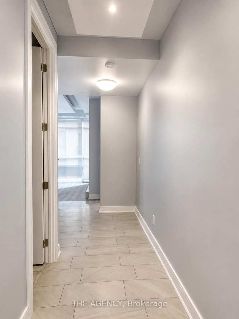715 - 150 Main Street W