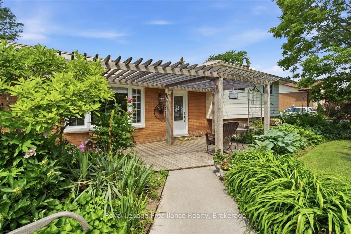 171 Aikins Road • Quinte West, ON photo 4