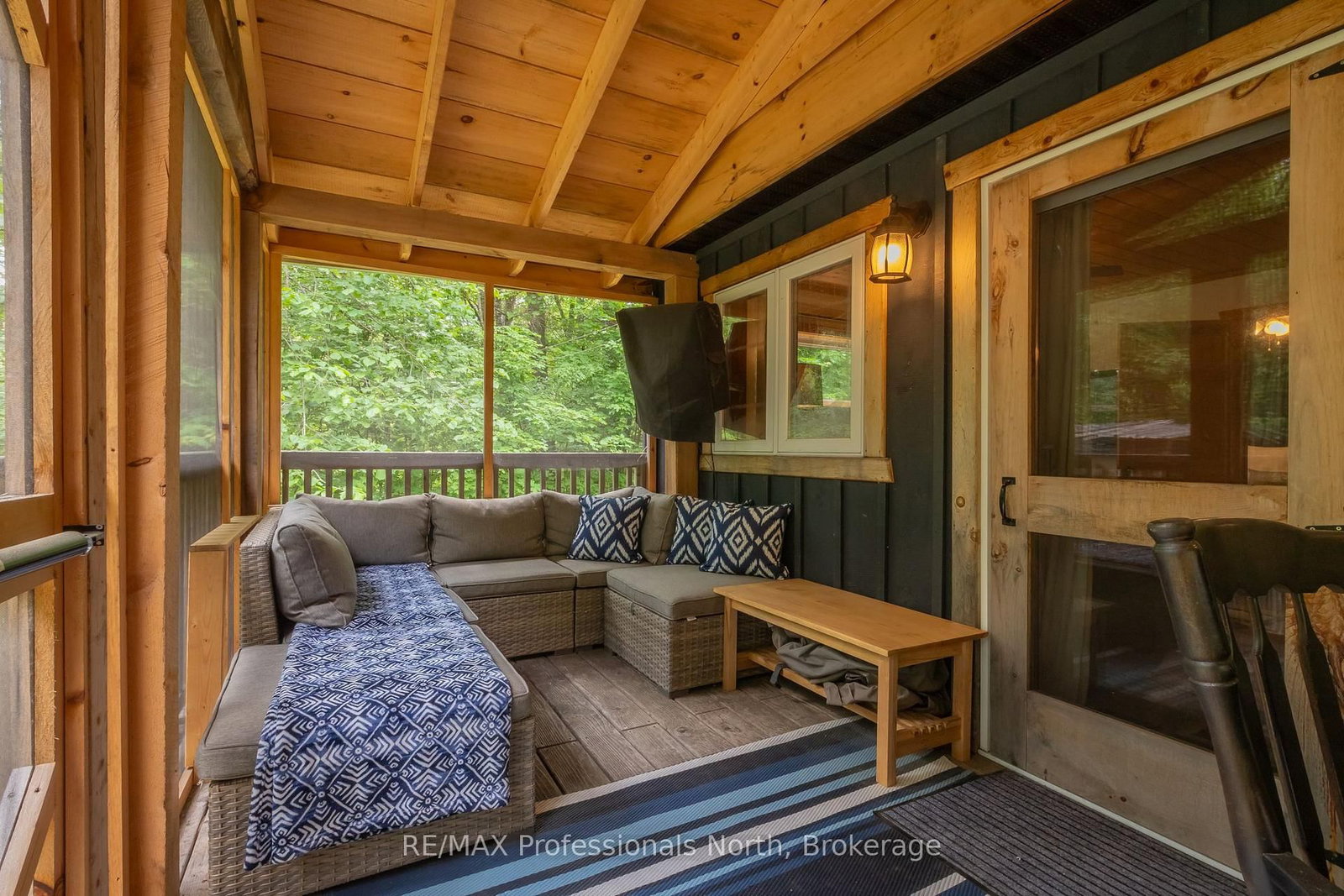 1628 Boshkung Lake Road • Algonquin Highlands, ON photo 19