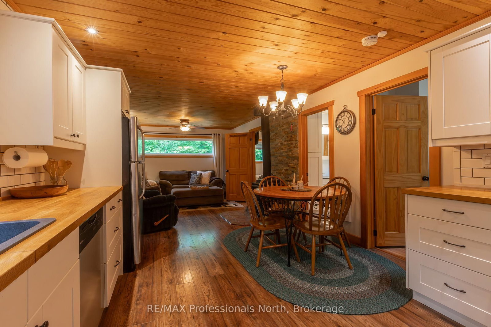 1628 Boshkung Lake Road • Algonquin Highlands, ON photo 8