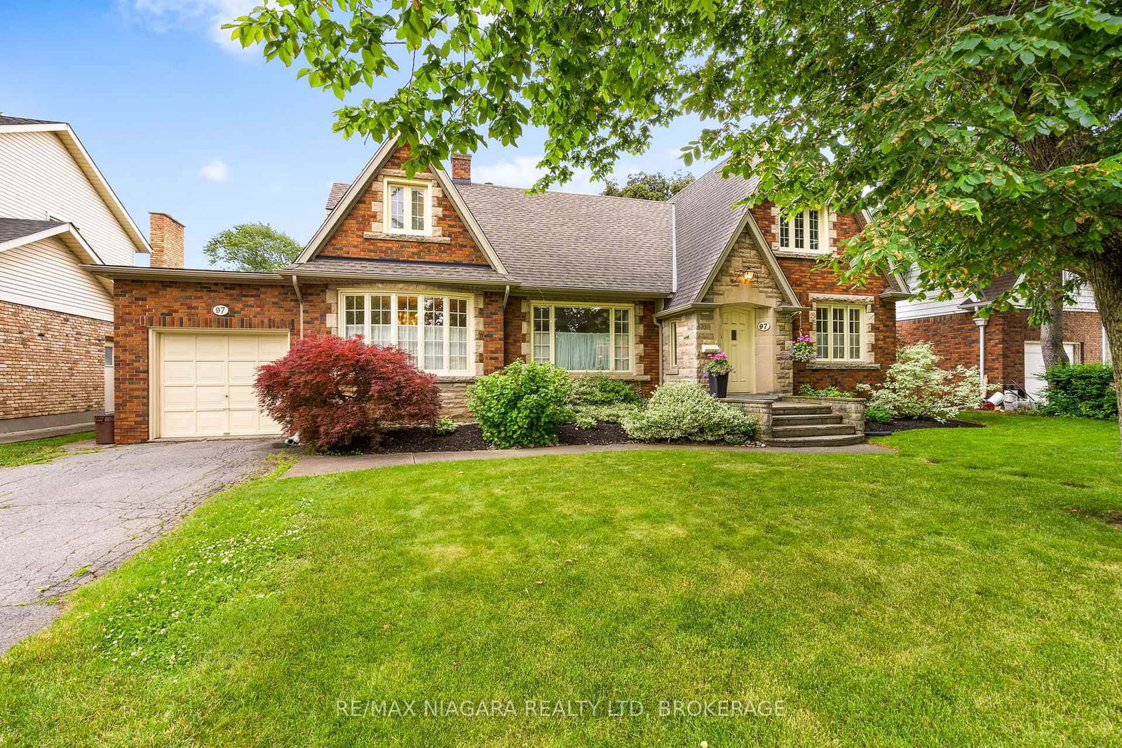 97 Glenridge Avenue • St. Catharines, ON photo 1