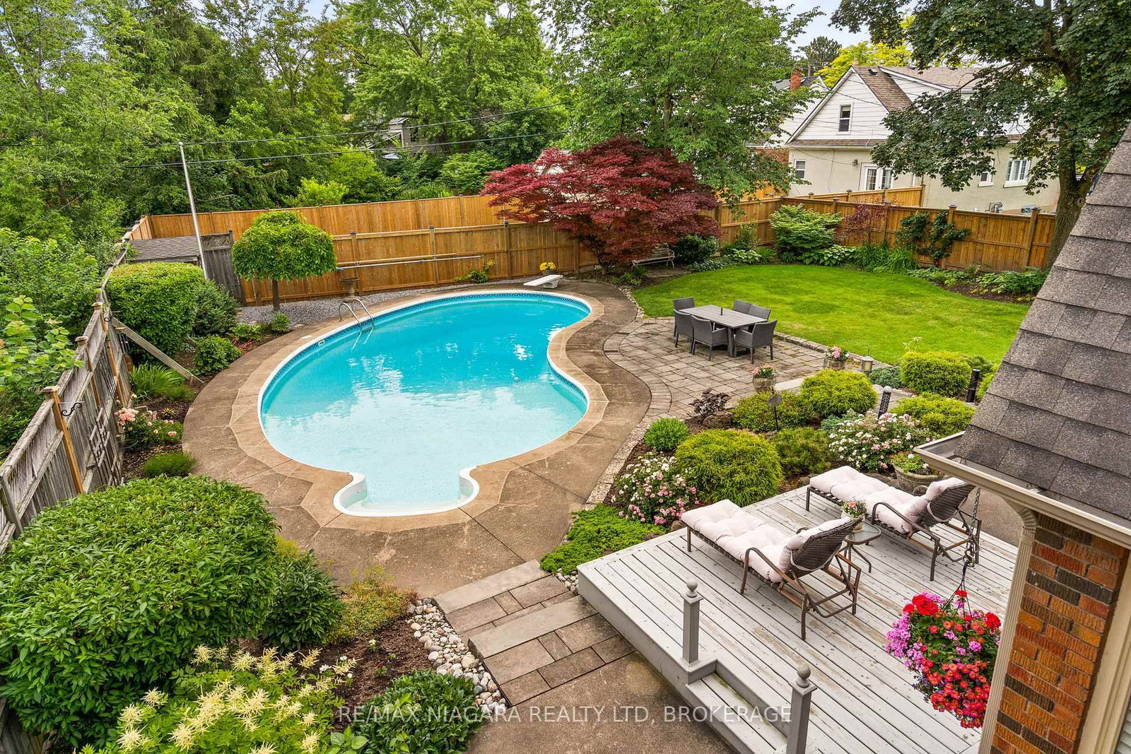 97 Glenridge Avenue • St. Catharines, ON photo 26