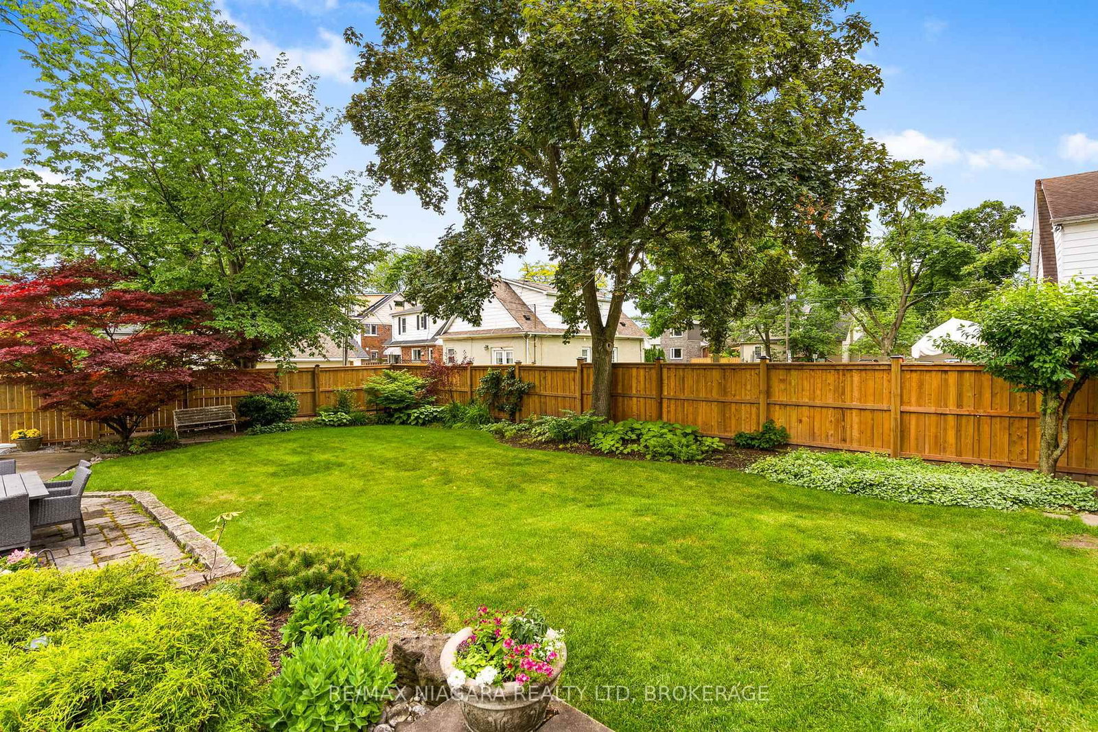97 Glenridge Avenue • St. Catharines, ON photo 29