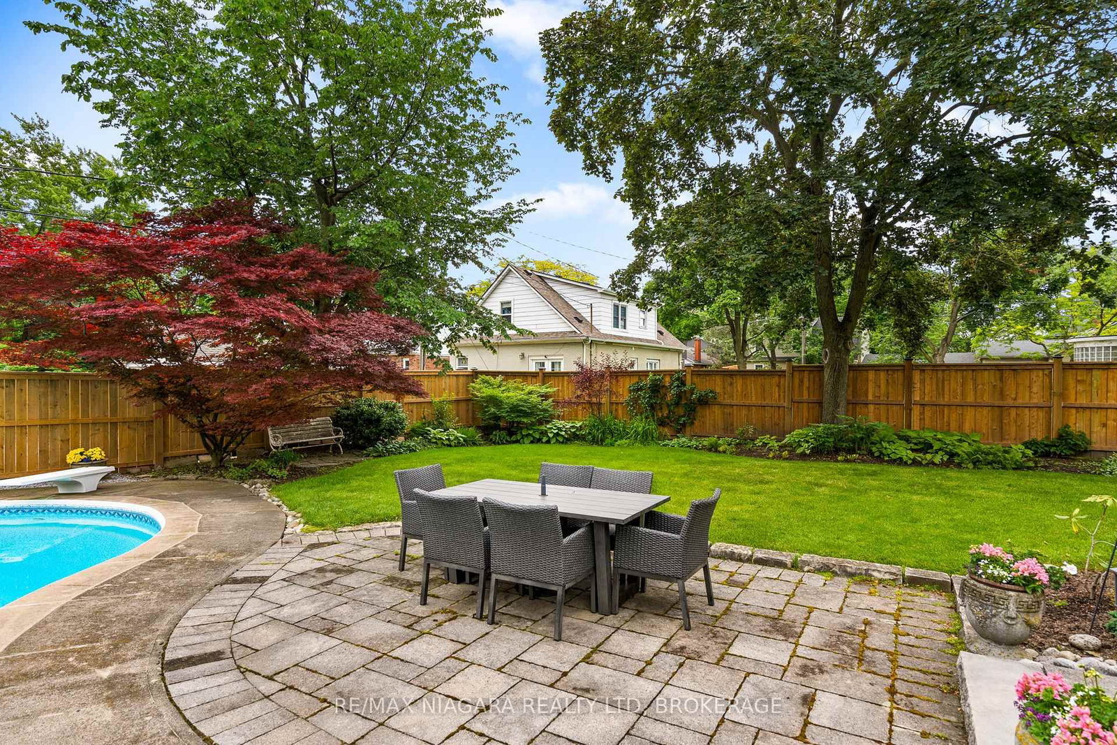 97 Glenridge Avenue • St. Catharines, ON photo 36