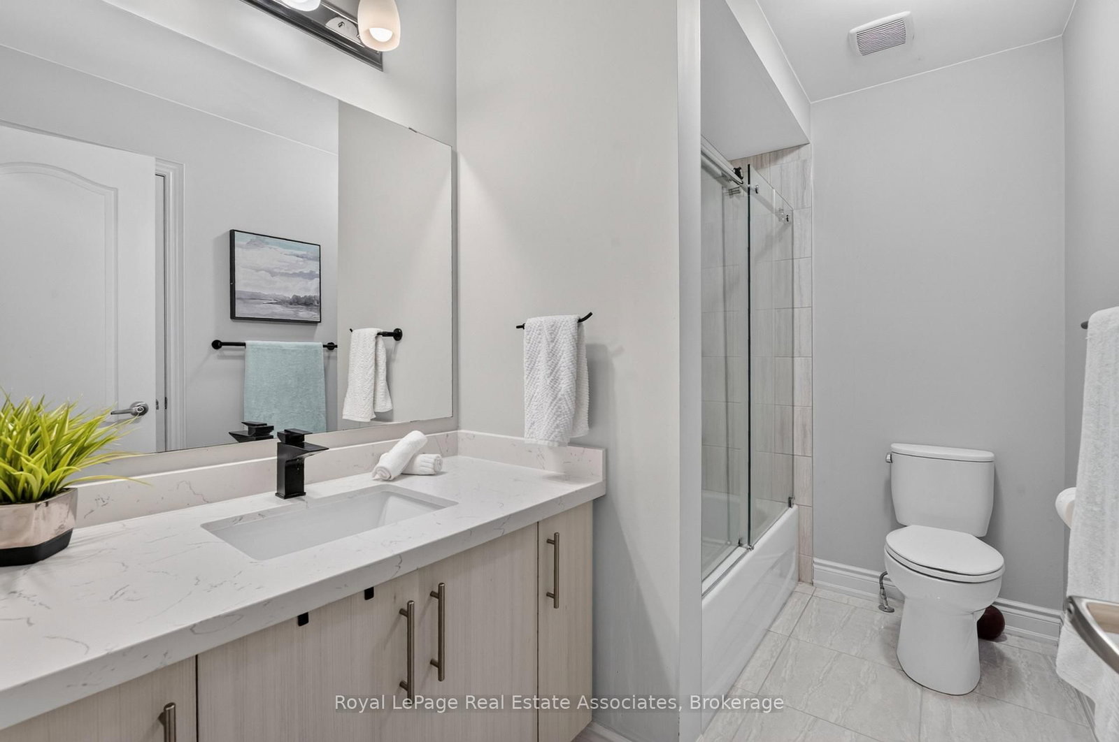 48 HARPIN Way E • Centre Wellington, ON photo 36