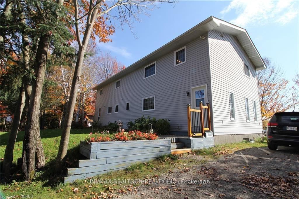 380 BEAVER Lane • Nipissing, ON photo 1