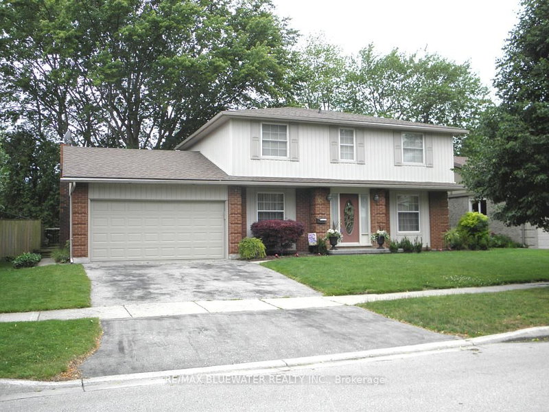 44 Spencer Crescent