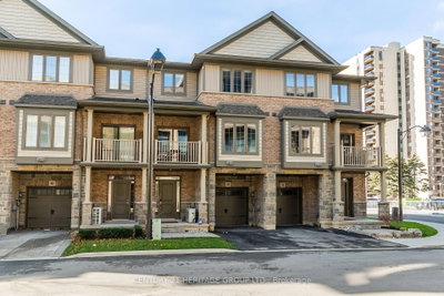 38 Southshore Crescent