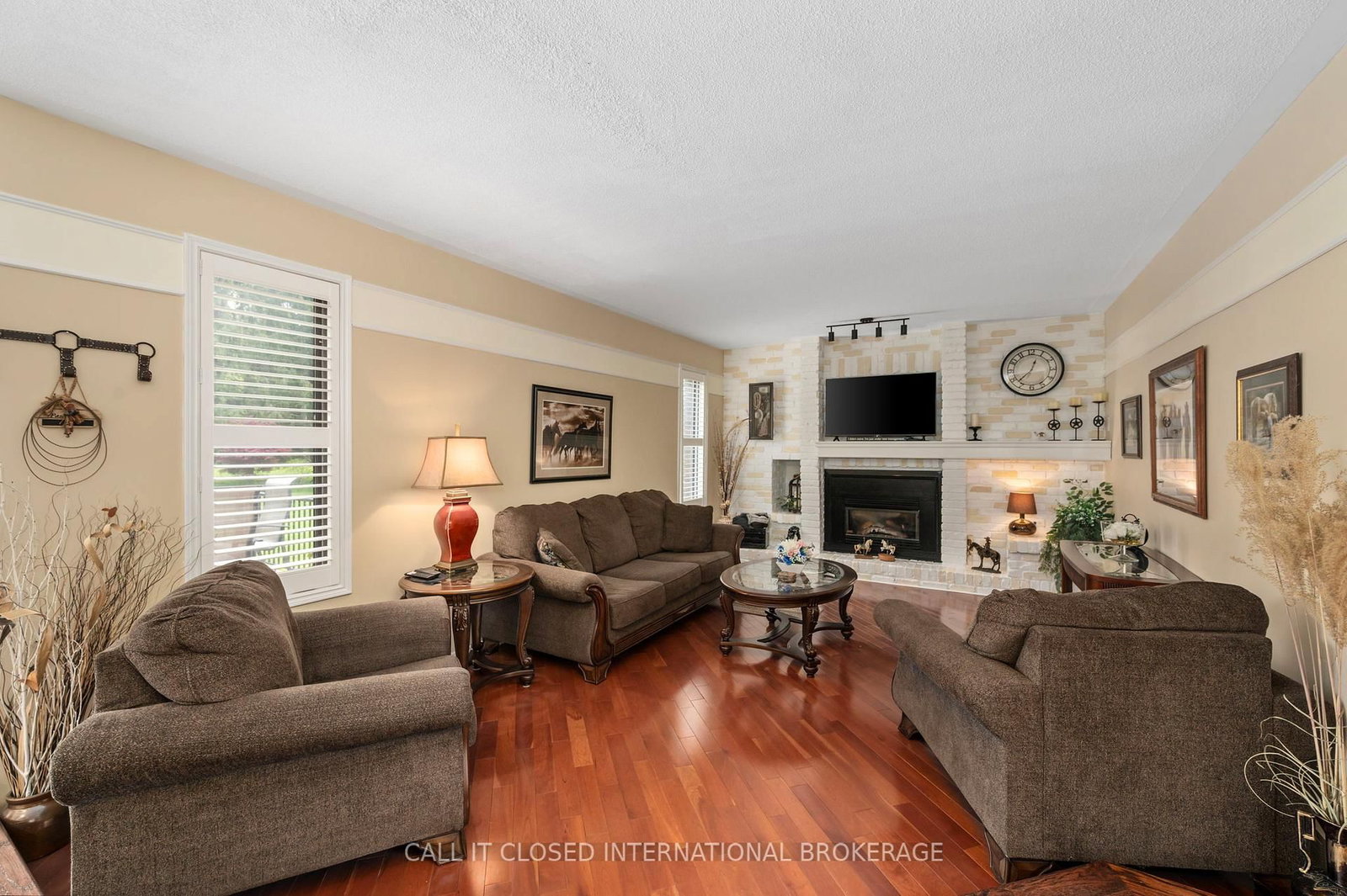 39833 SHADY LANE Crescent • Southwold, ON photo 16