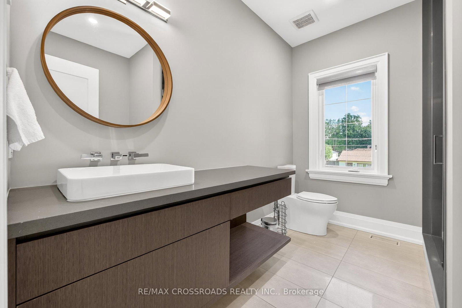 11 Oakley Court • Hamilton, ON photo 33