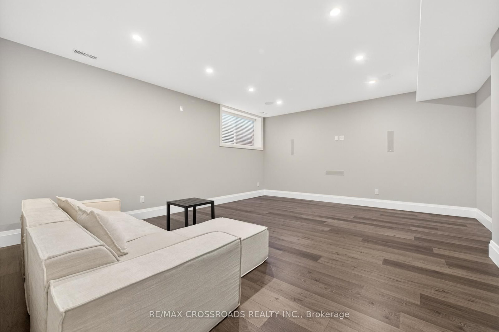 11 Oakley Court • Hamilton, ON photo 39