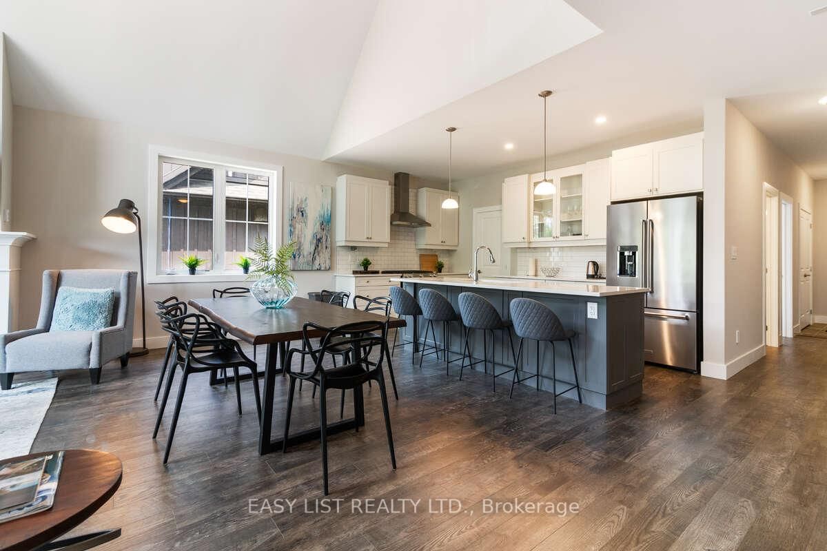 158 Courtland Street • Blue Mountains, ON photo 10