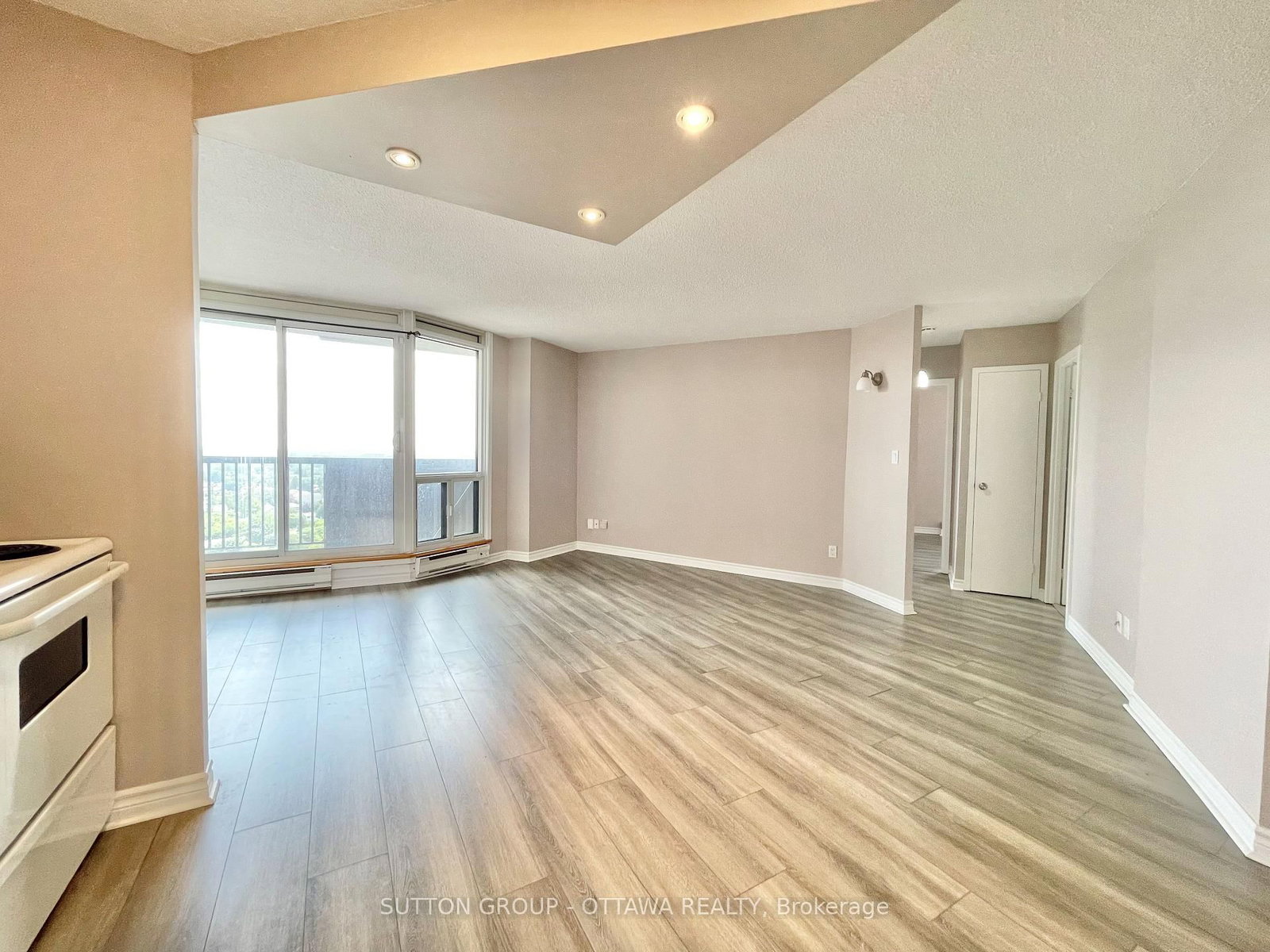 900 Dynes Road • #1908 • Ottawa, ON photo 4