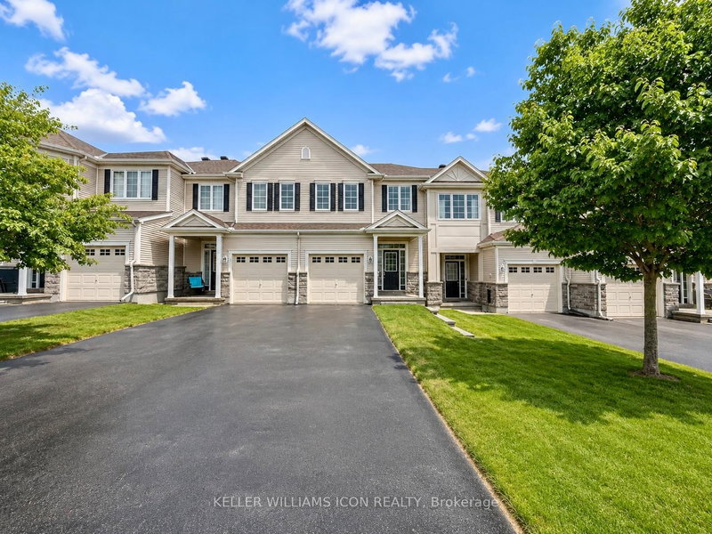 home for lease on 170 Laramie Crescent