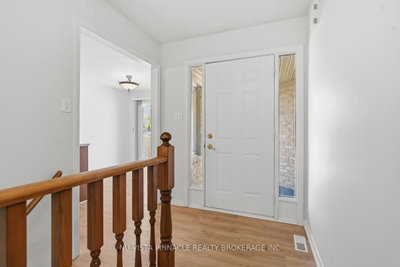 825 Shelborne Street • #13 • London South, ON photo 8