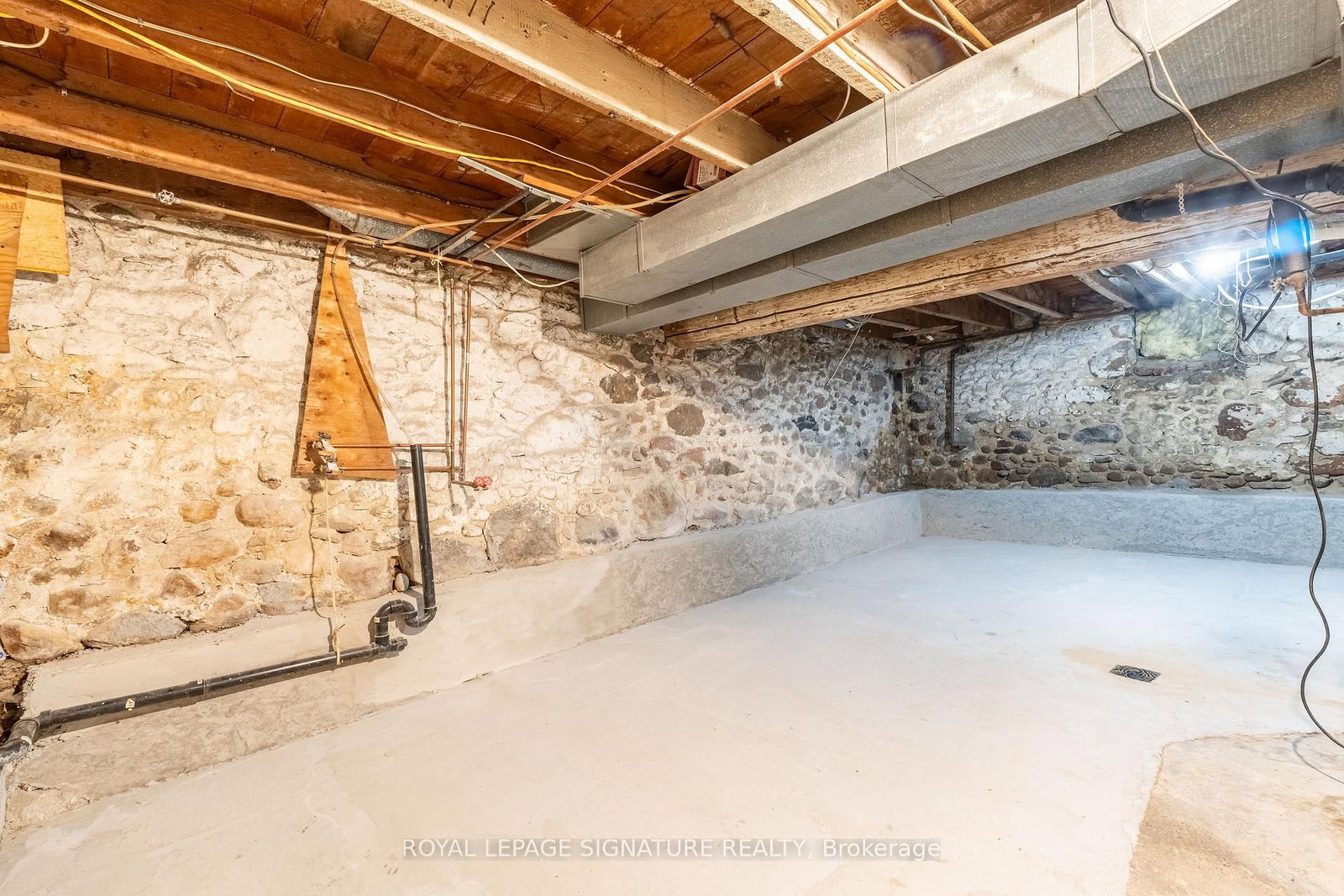195 Rubidge Street • Peterborough, ON photo 25