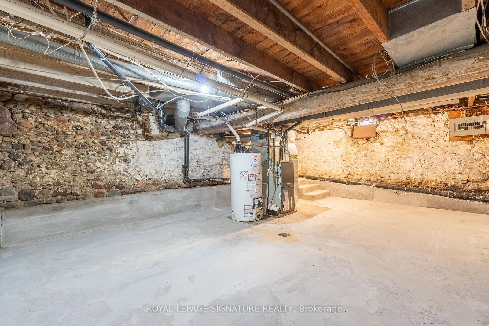 195 Rubidge Street • Peterborough, ON photo 26