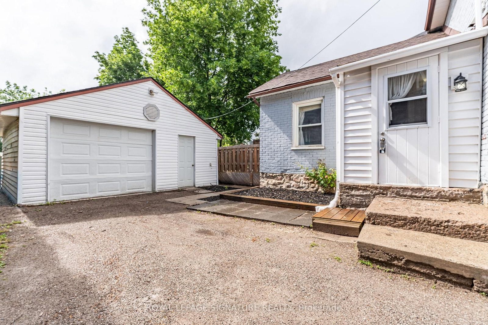 195 Rubidge Street • Peterborough, ON photo 27