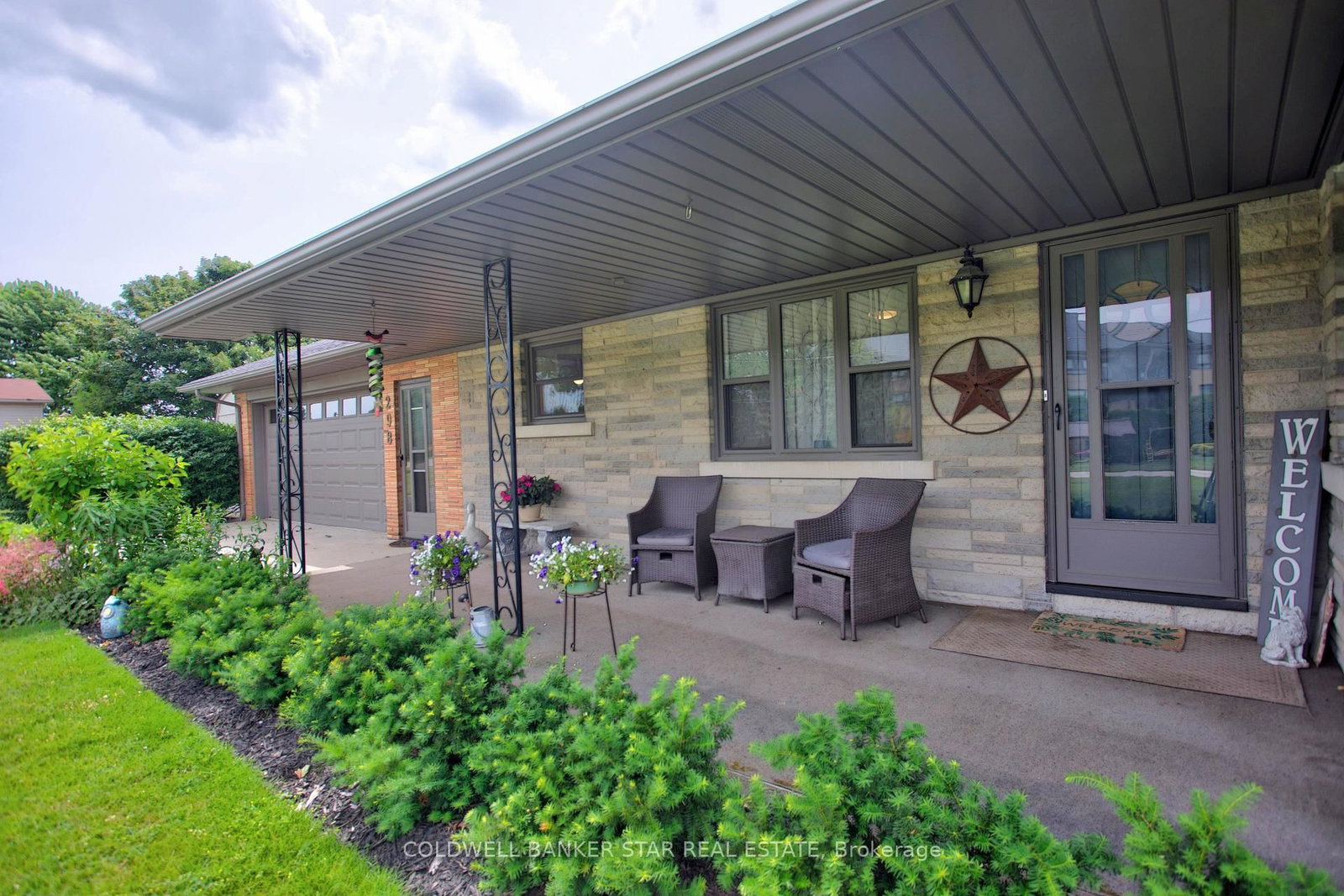 11047 Miller Road • Dutton/Dunwich, ON photo 3